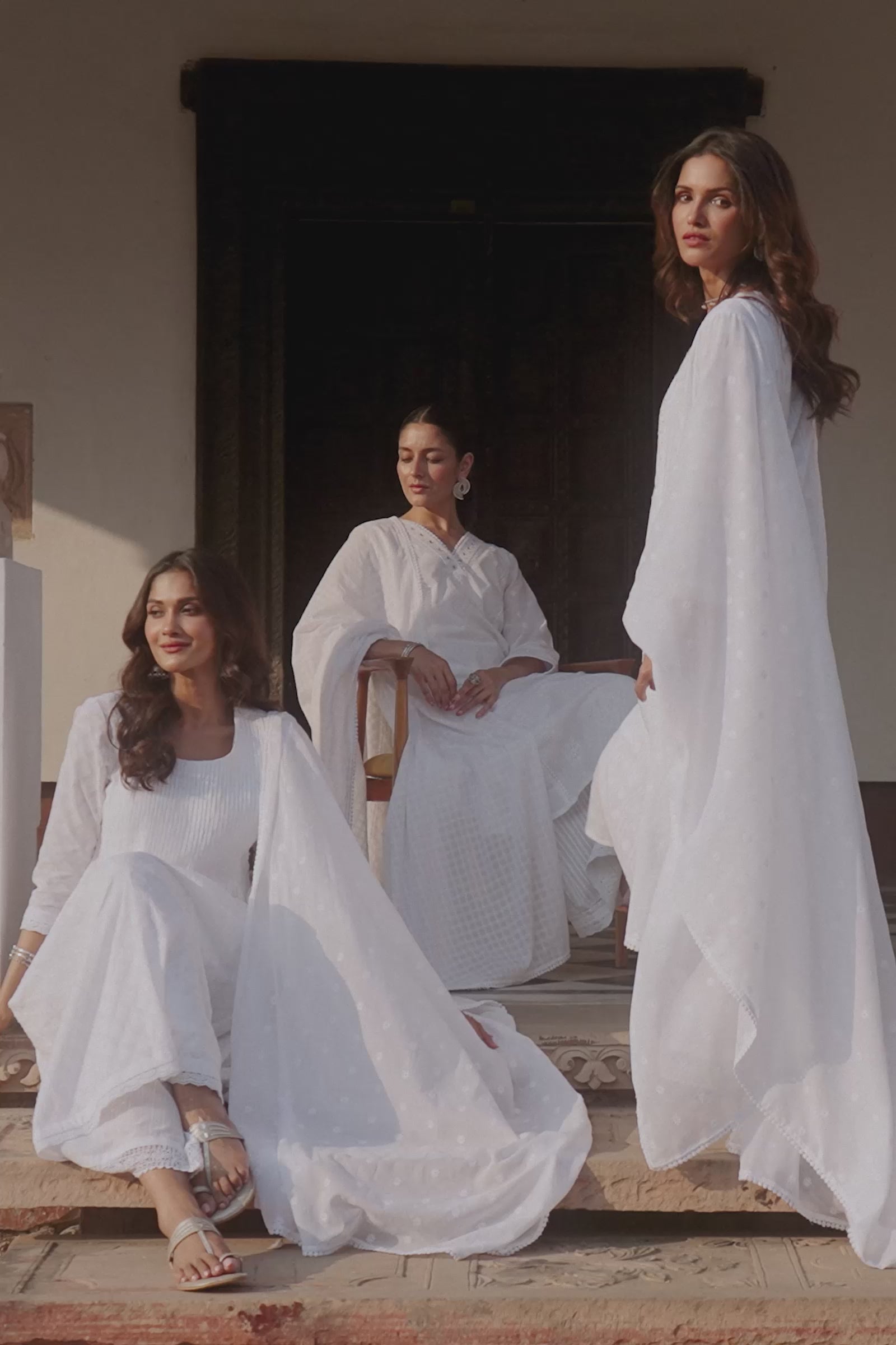 Raahat Gulnaaz White Kurta