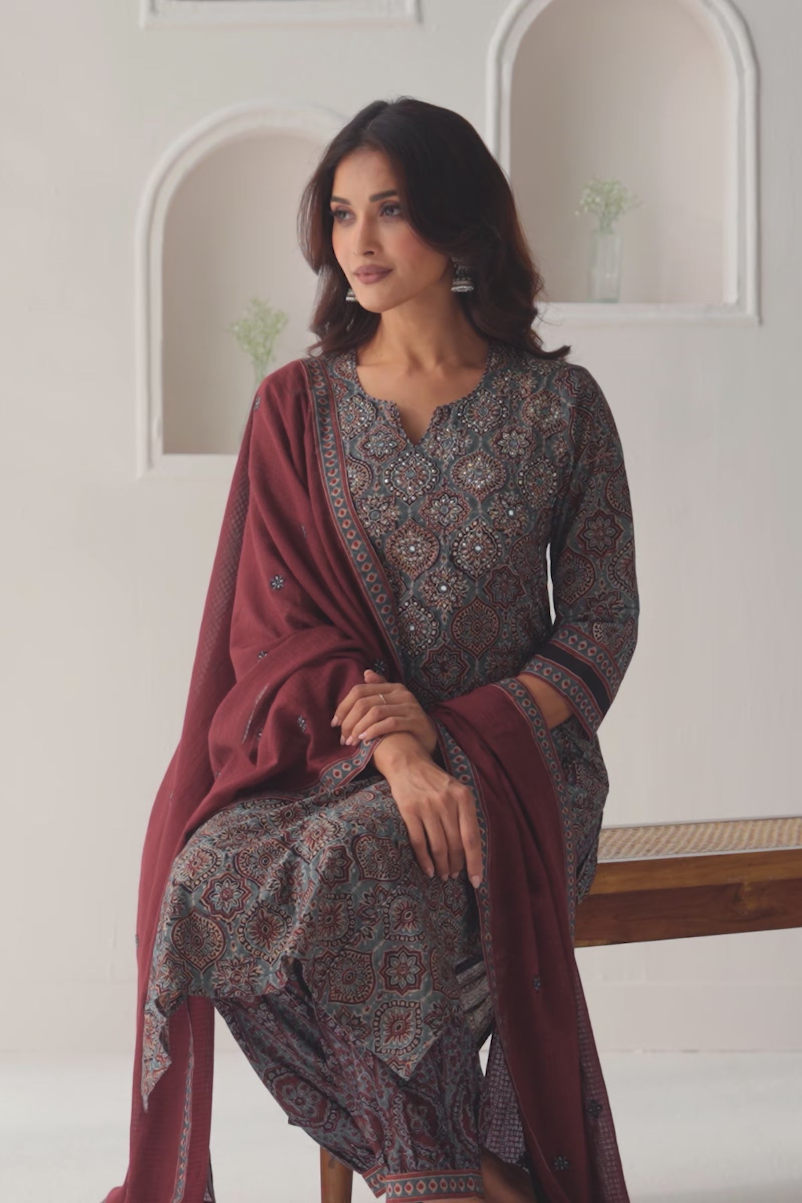 Sehra Rumaisa Kurta