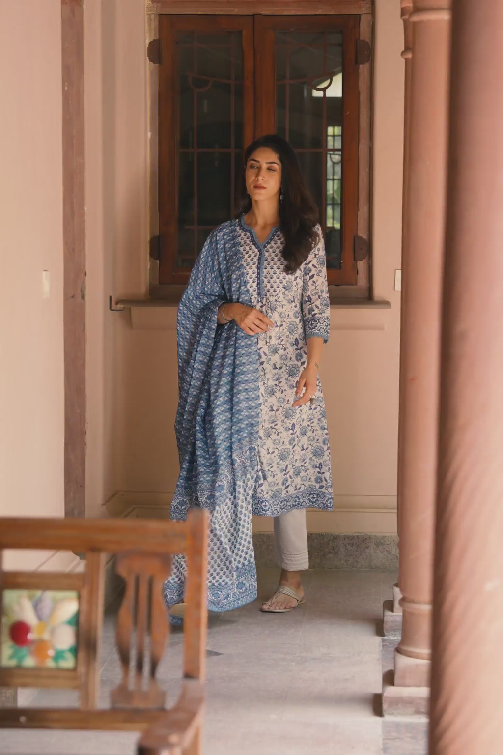 Surplus: Neelofar Fahima Sanganeri Kurta