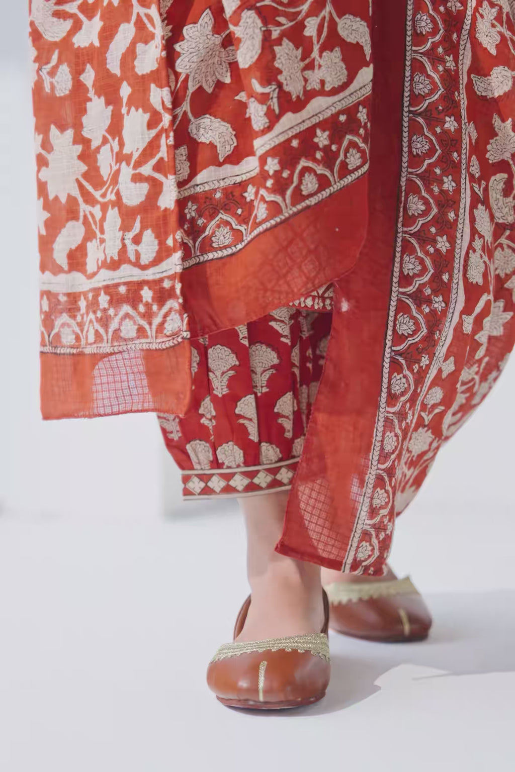 Sehra Sara Bagru Kurta