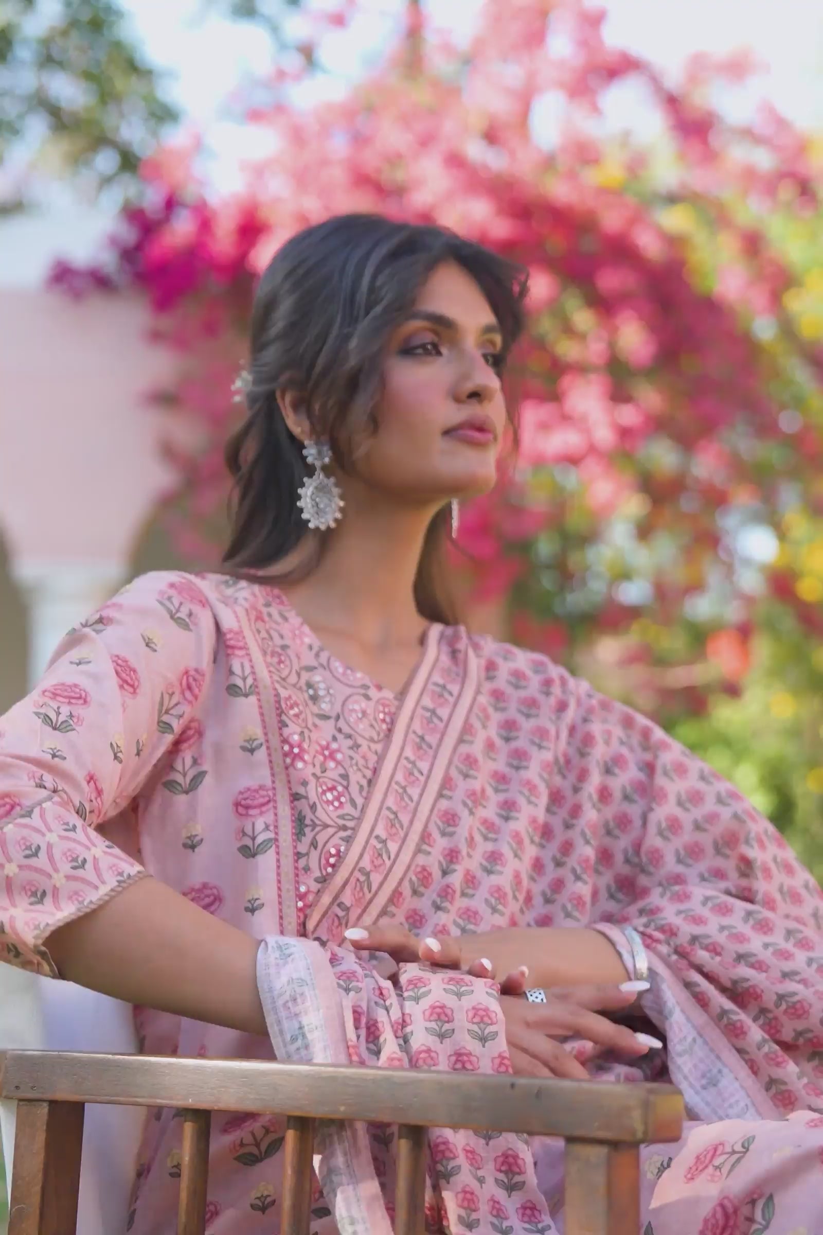 Surplus: Gulraiz Farhat Kurta