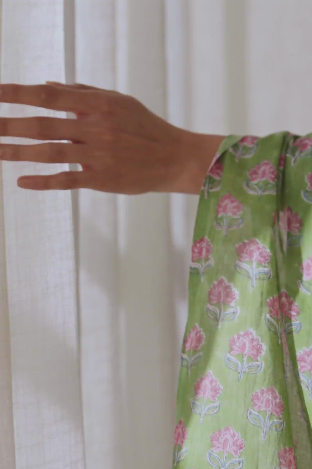 Gulbarg Mumtaz Kurta