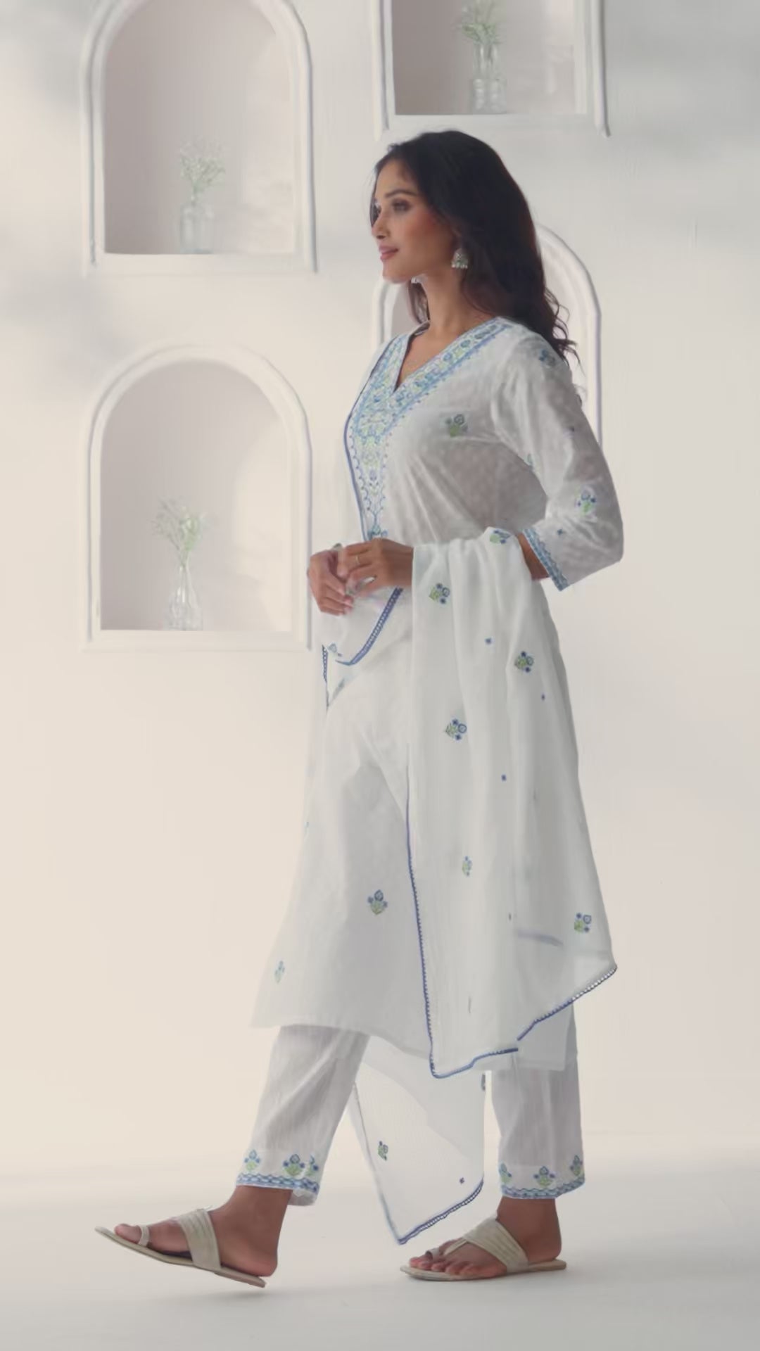 Mehraab Samaira White Kurta
