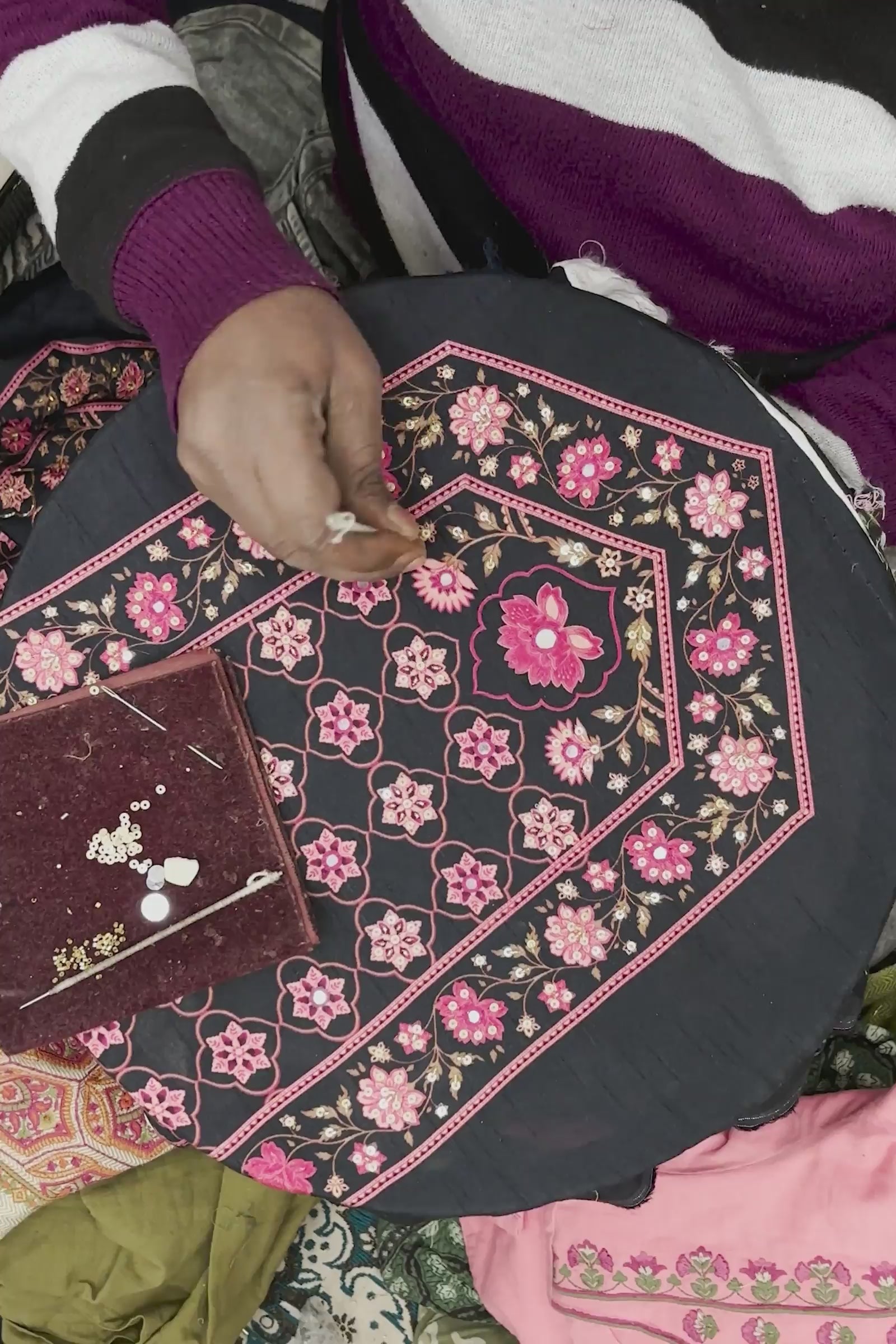 Surplus: Mehrunissa Amina Kurta