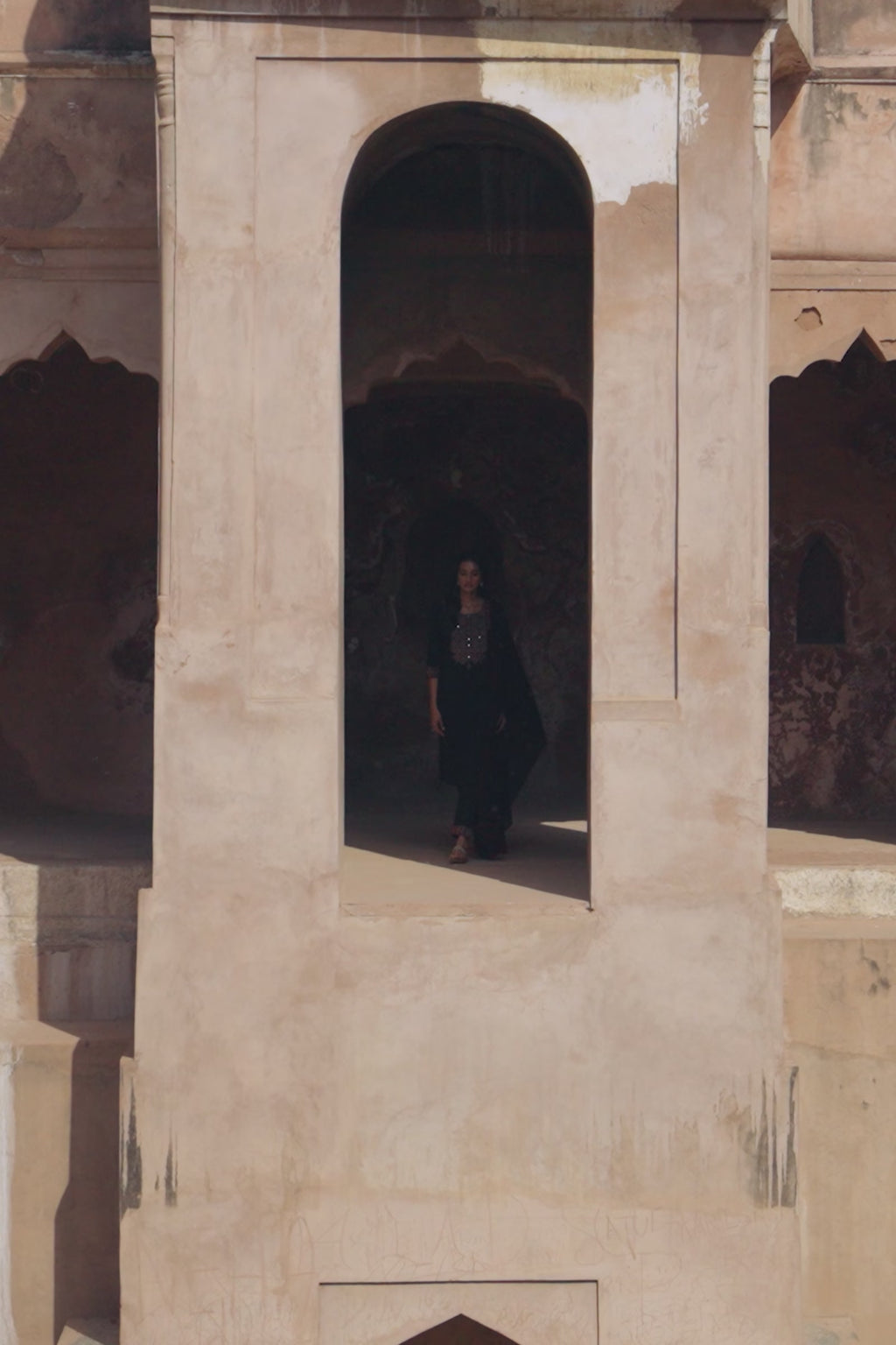 Mehraab Safiya Black Kurta