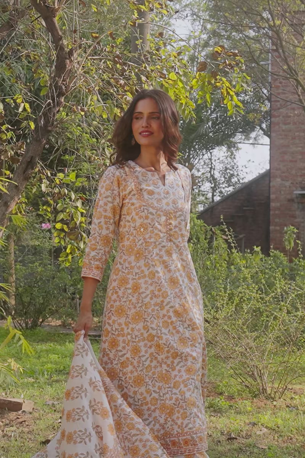 Gulbahar Tira Sanganeri Kurta