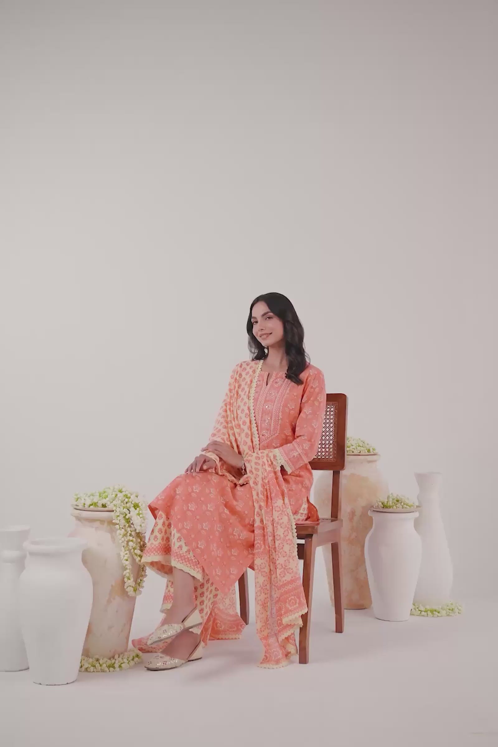 Surplus: Gulshan Bagh Sabira Sanganeri Kurta