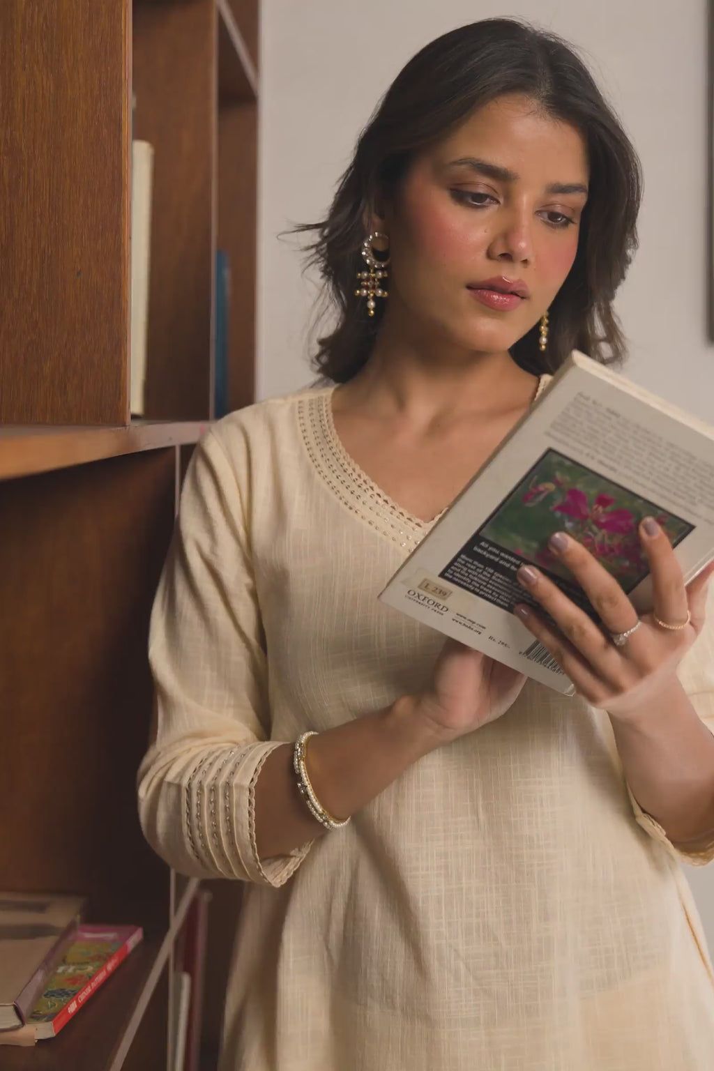 Surplus: Roza Zara Cream Kurta