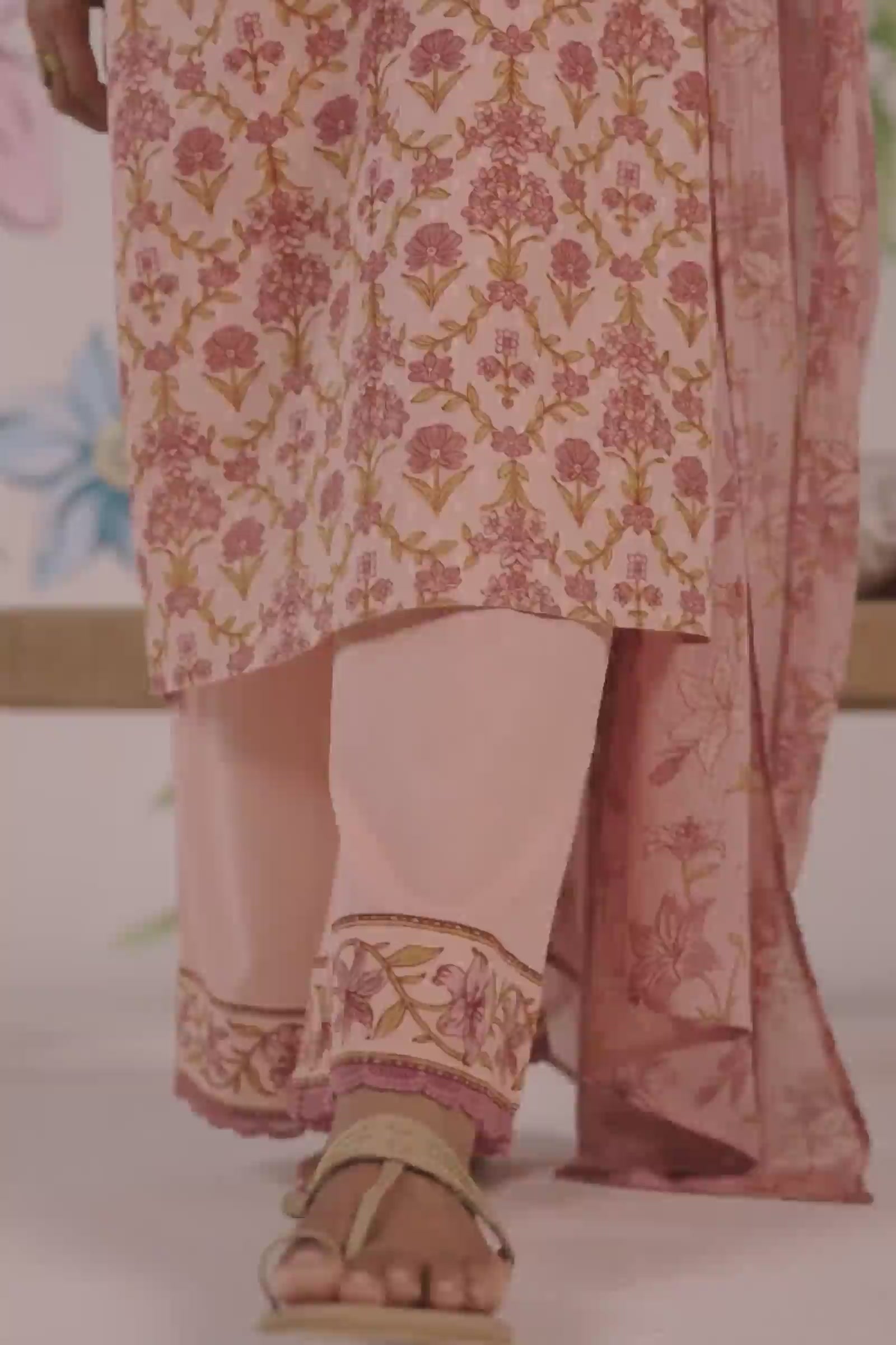 Gulraiz Noor Sanganeri Kurta