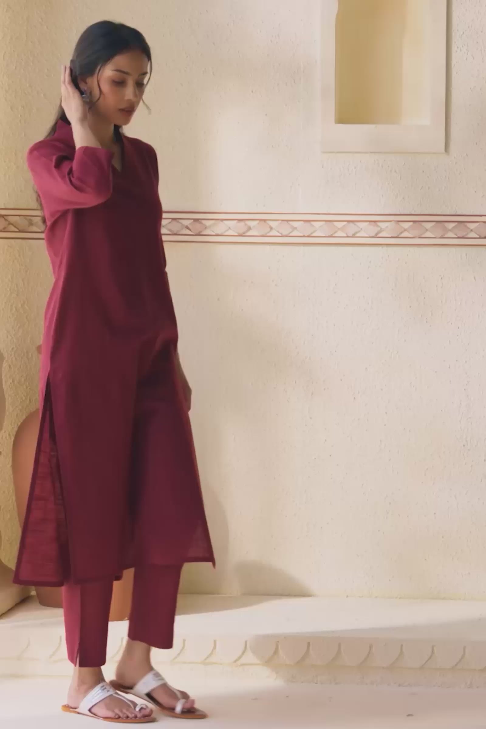 Roza Nadiya Maroon Kurta