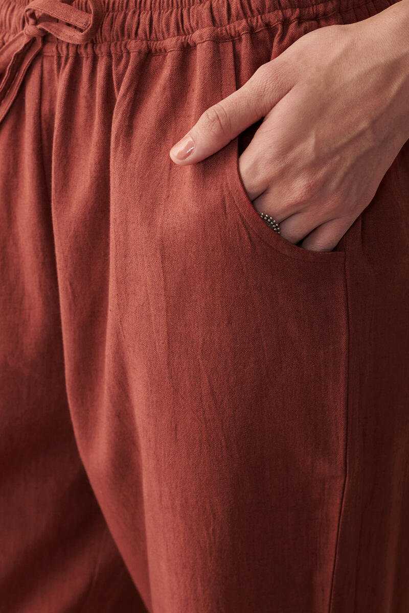 Roza Maya Red Cotton Flax Pants