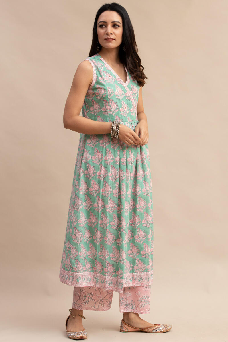 Roz Meher Aaira Kurta