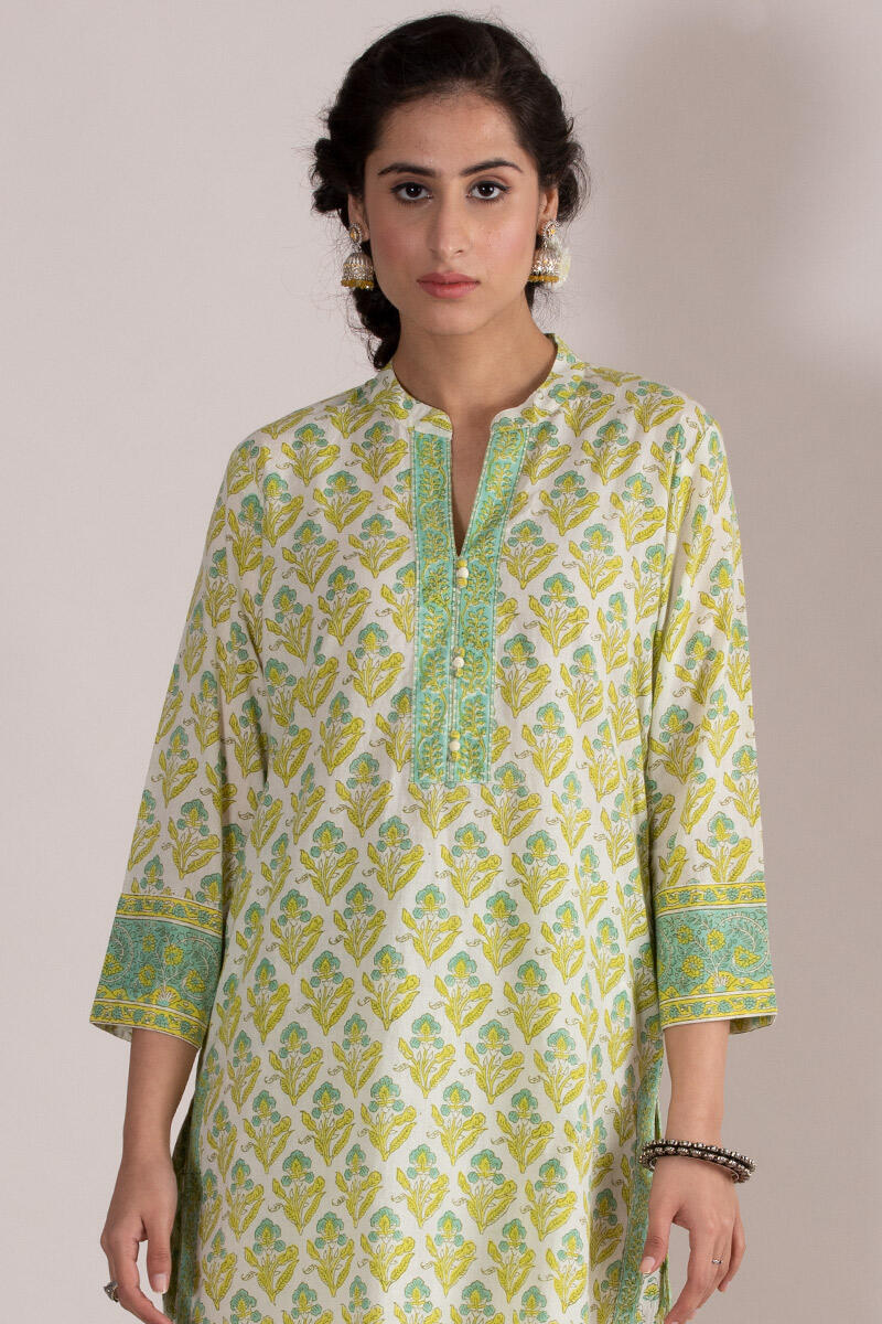 Roz Meher Gauhar Kurta