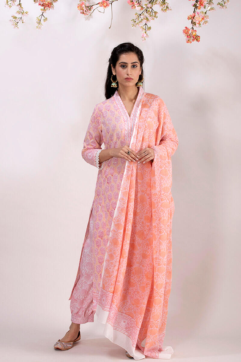 Roz Meher Mehtab Kurta