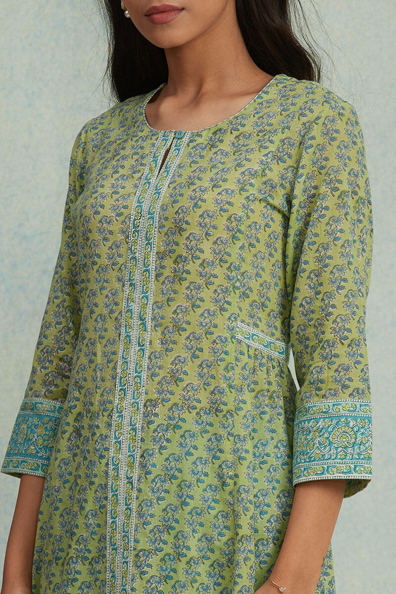 Roz Meher Nashmia Kurta