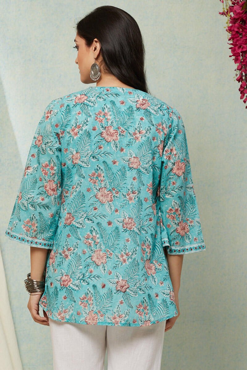 Roz Meher Nazia Kimono