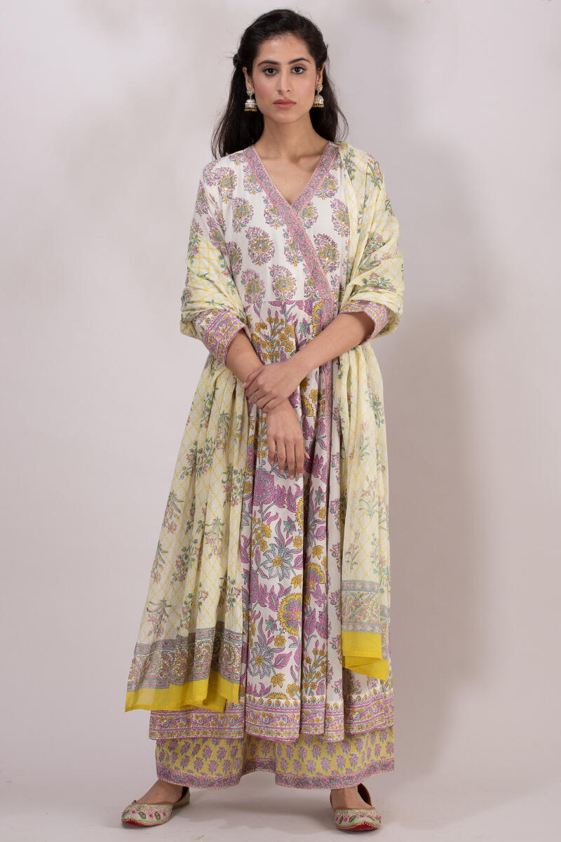 Roz Meher Raima Kurta