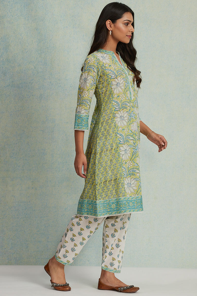 Roz Meher Zafia Kurta