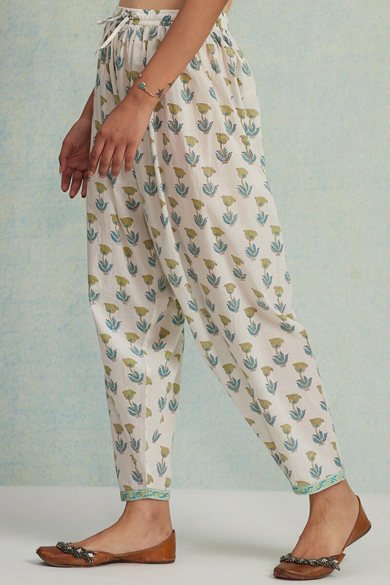 Roz Meher Zafia Salwar