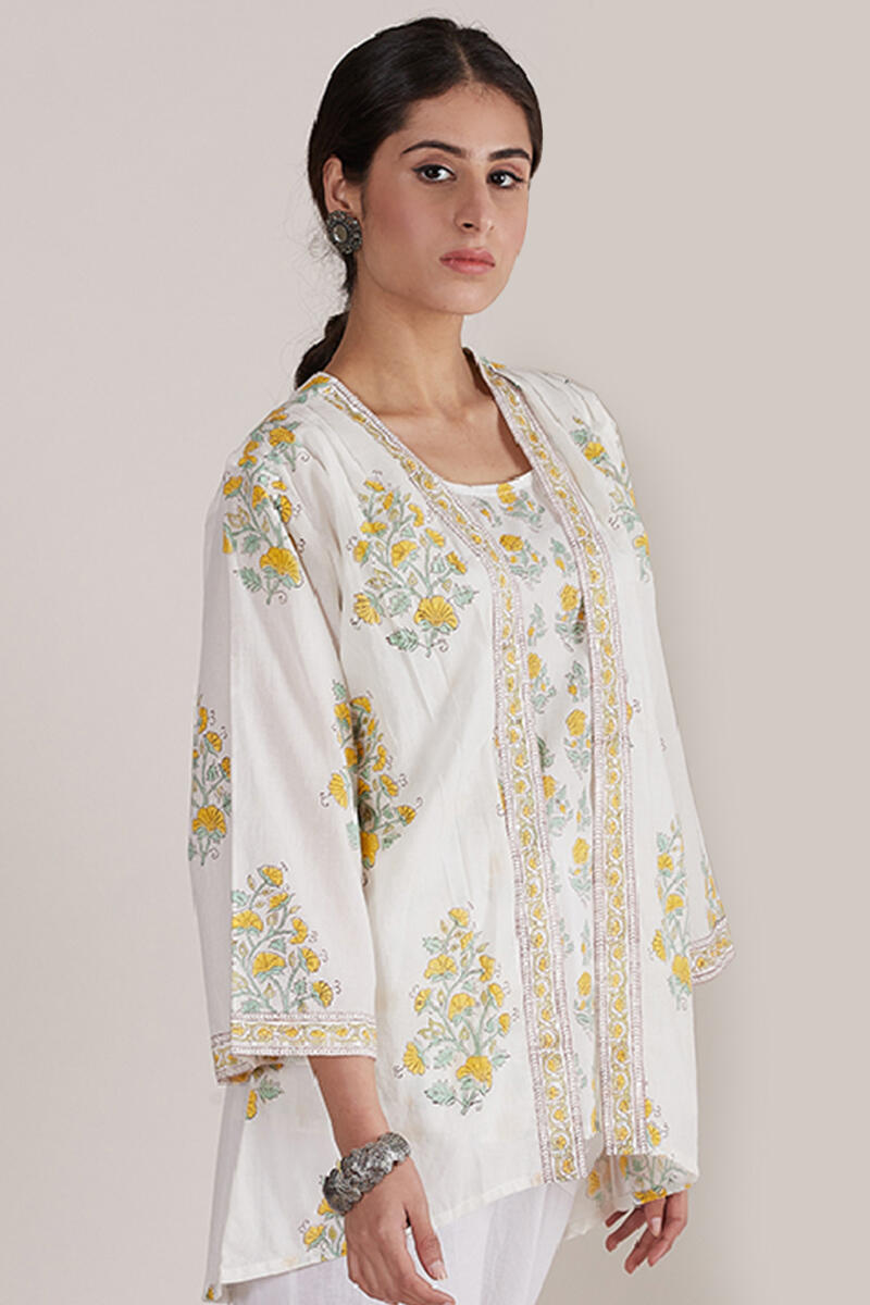 Roz Meher Zahabiya Kimono