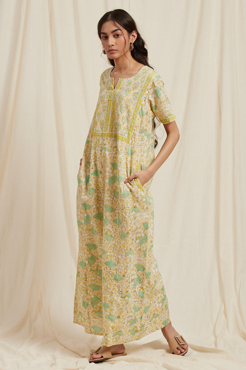 Roza Farhat Kaftan