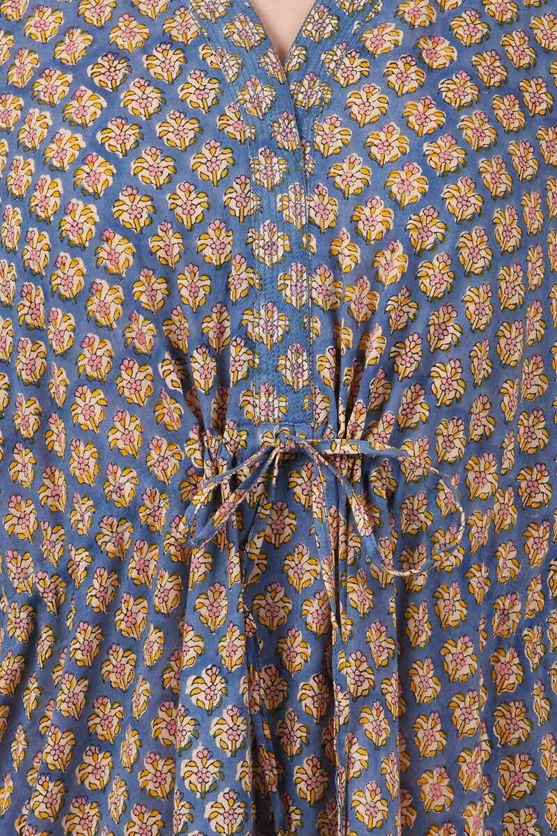 Roza Mehnaz Kaftan