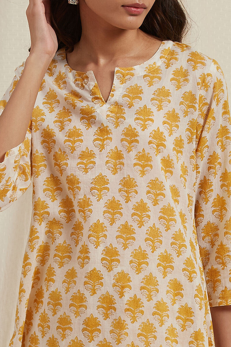 Roza Rehmat Pyjama Set
