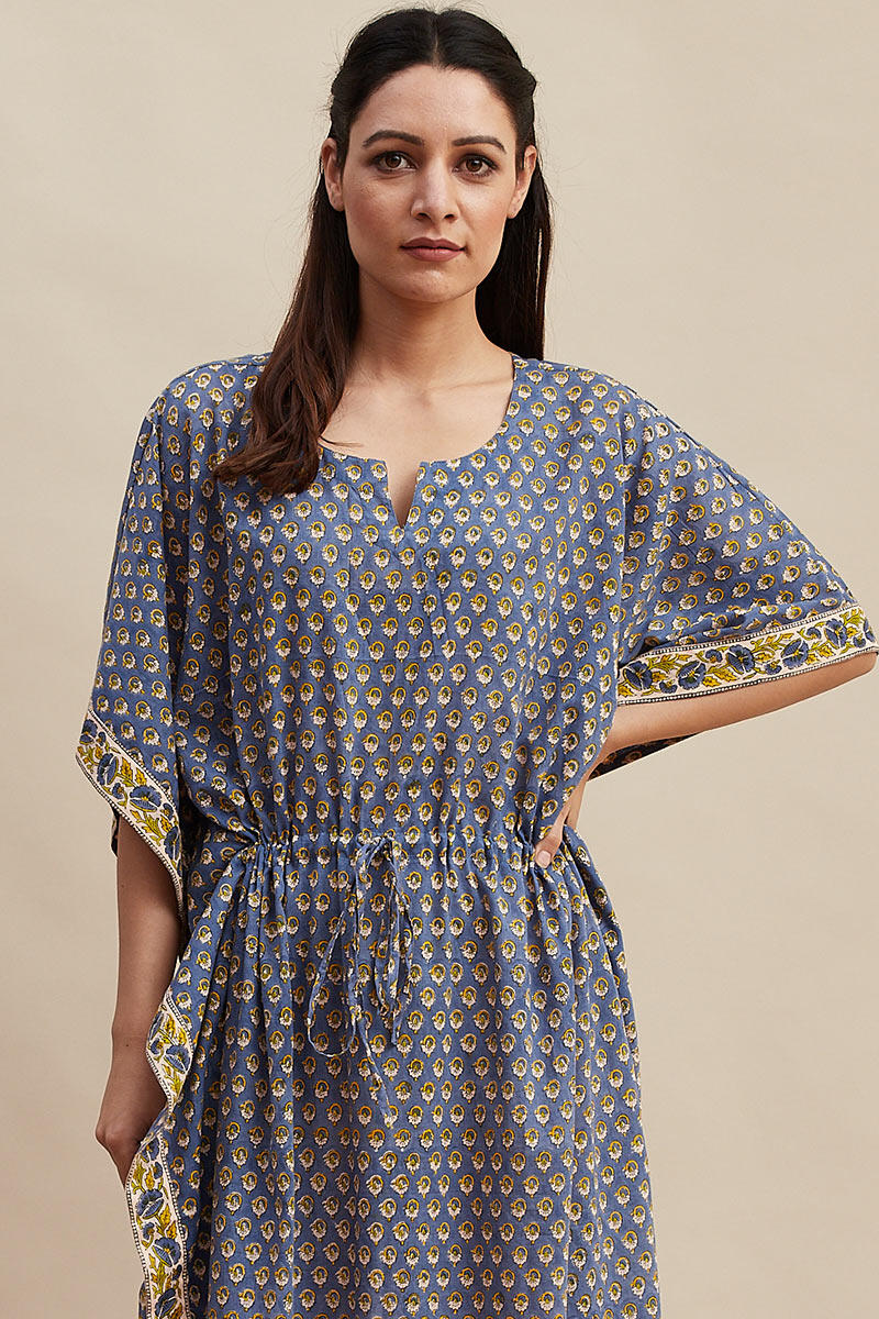 Roza Rumaisa Kaftan