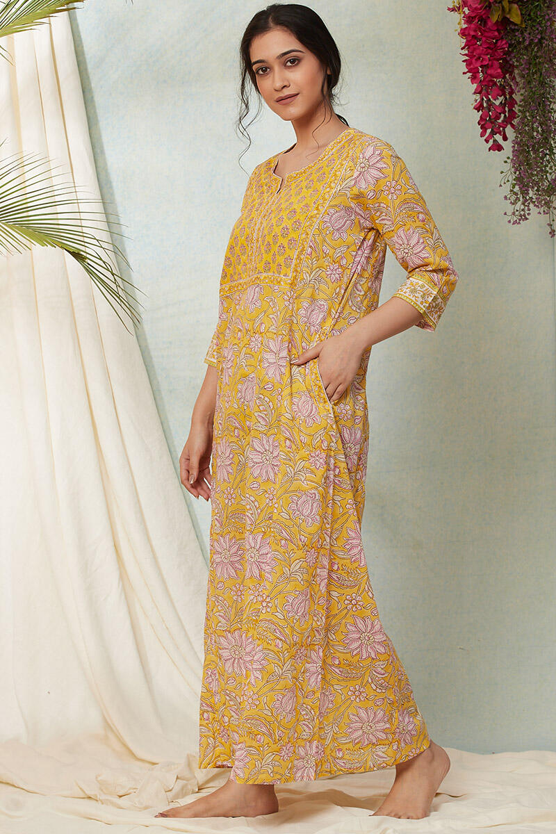 Roza Sadira Kaftan