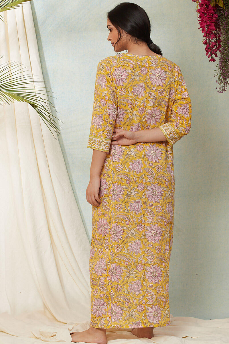 Roza Sadira Kaftan