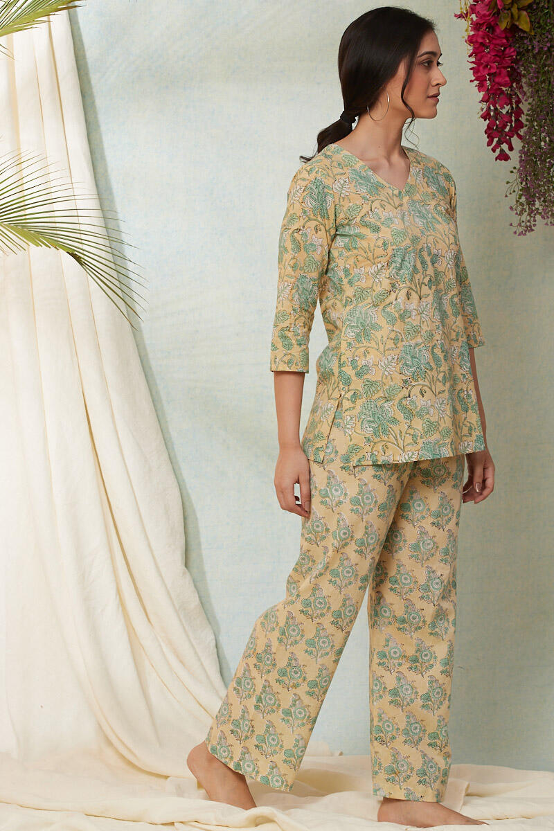 Roza Zarin Pyjama Set