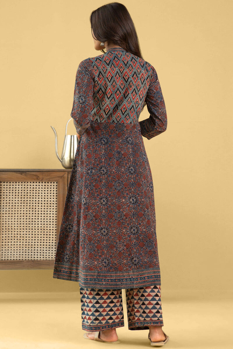 Mahroush Nikhat Ajrak Kurta