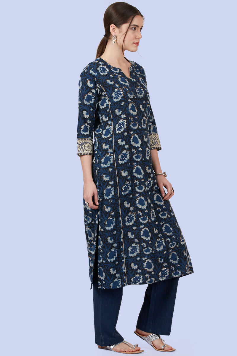 Sehra Ameera Kurta