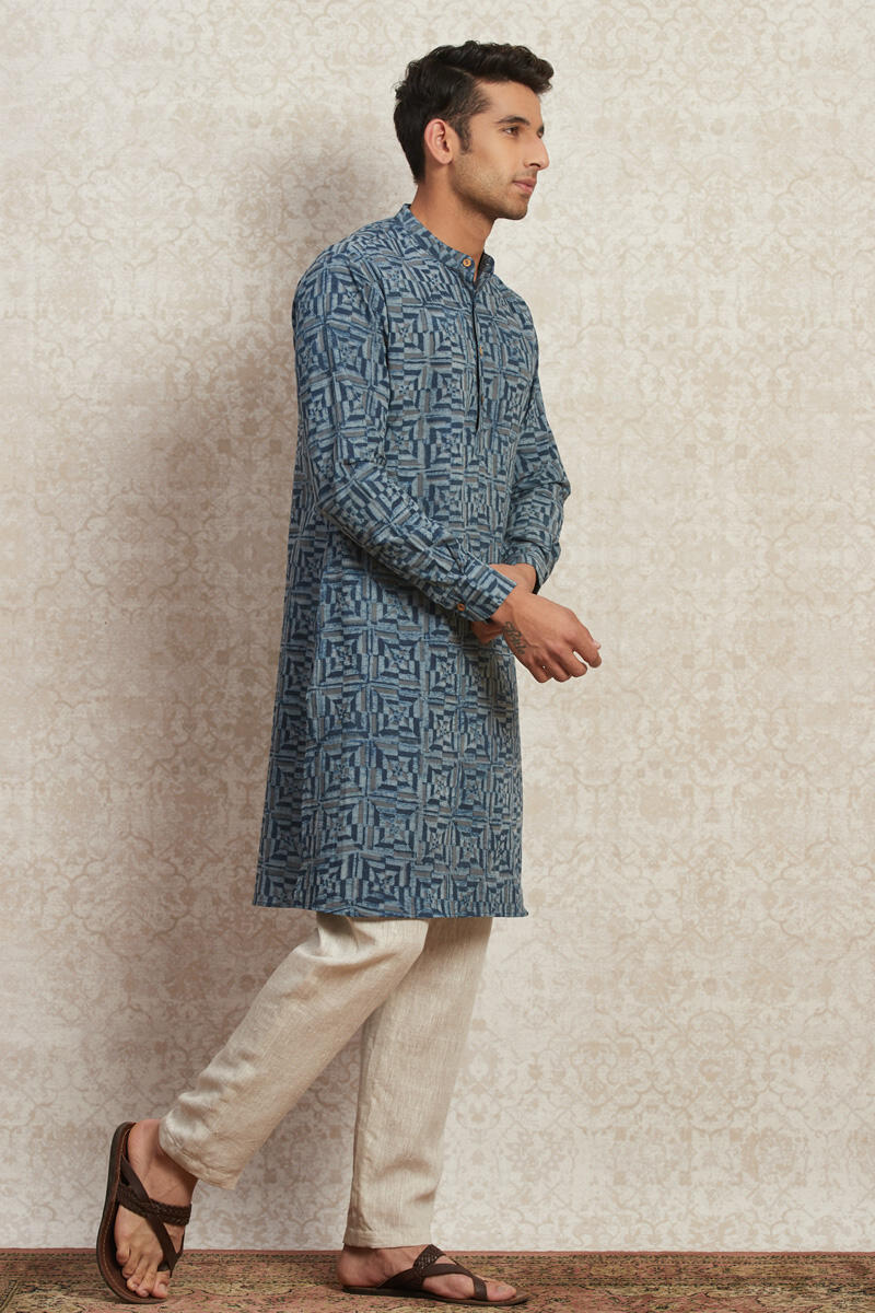 Zafar Nadir Kurta