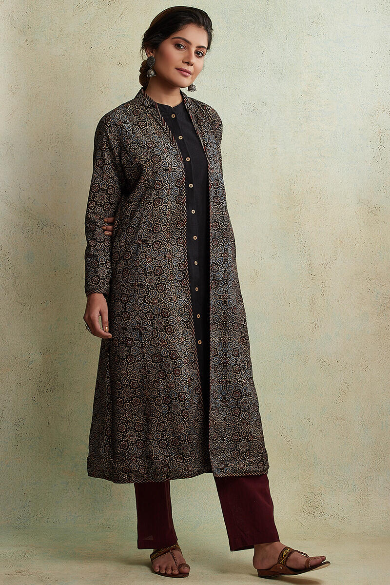 Zahabiya Heer Reversible Handloom Jacket