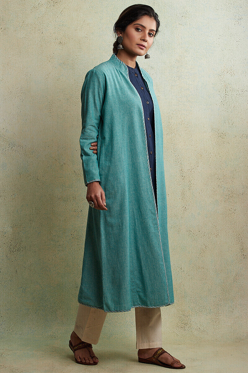 Zahabiya Zinat Reversible Handloom Jacket