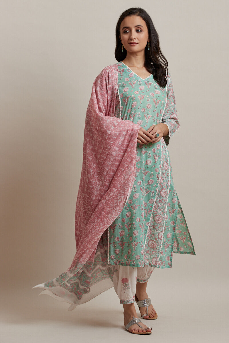 Zunaira Samira Kurta